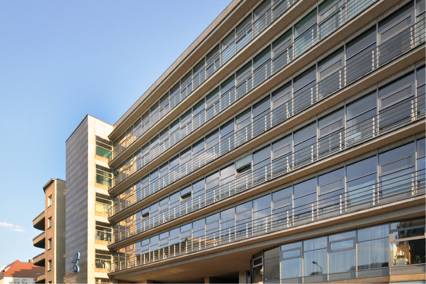 DOM ZDROWIA BUDOWLANYCH